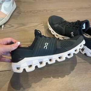 On cloud cloudswift shoes